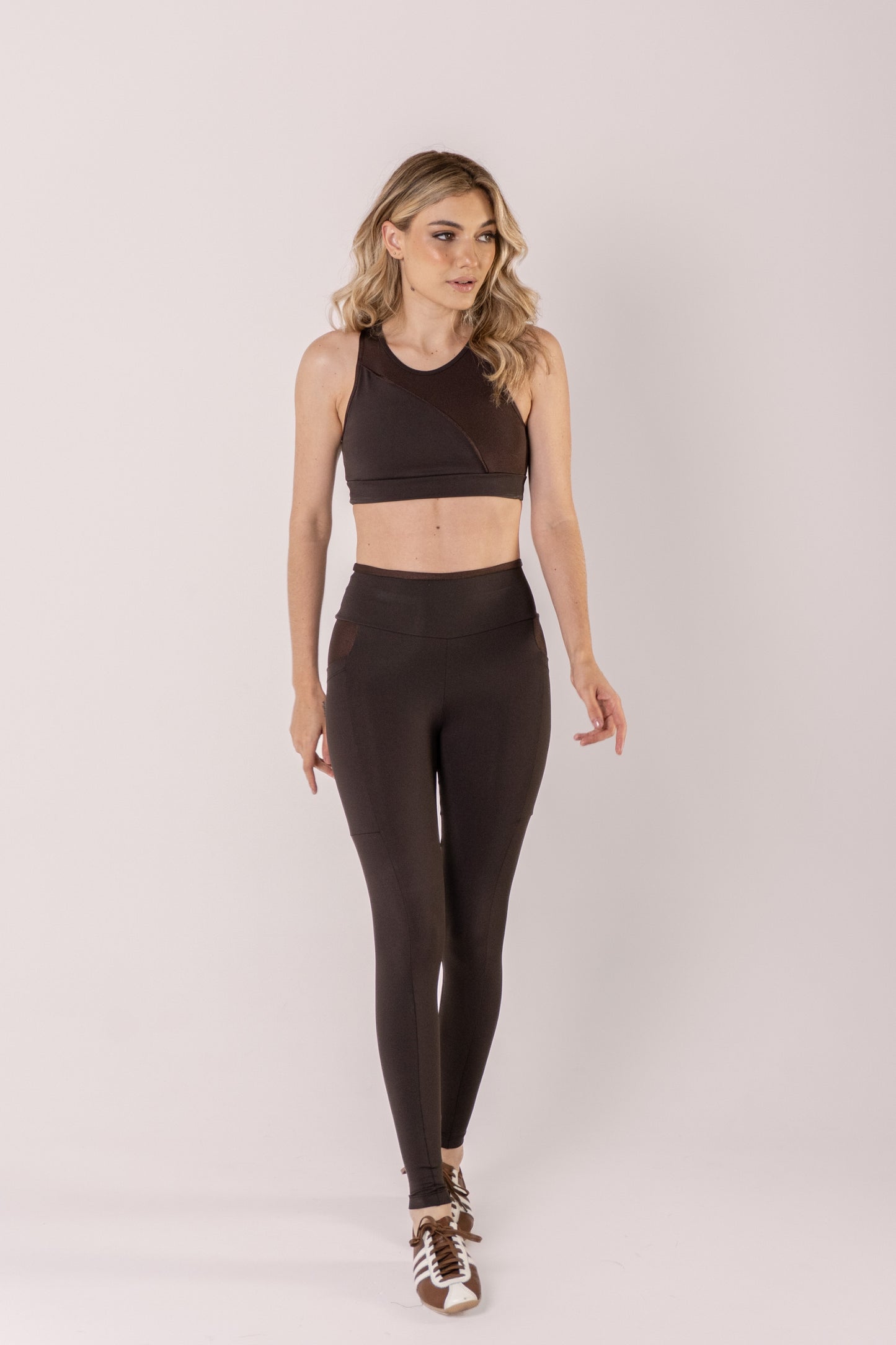 Conjunto Legging Move + Top Racer Brown