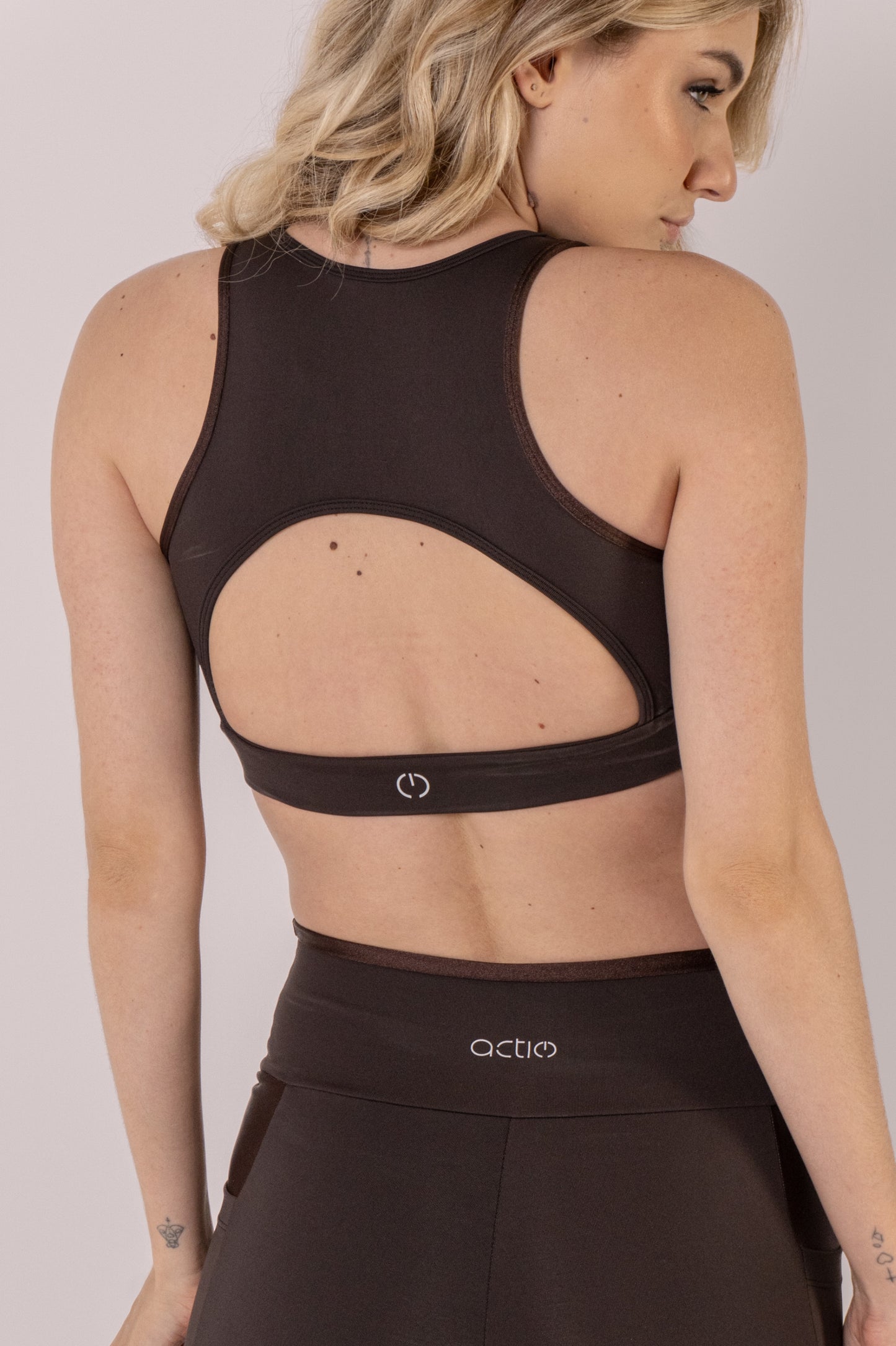 Conjunto Legging Move + Top Racer Brown