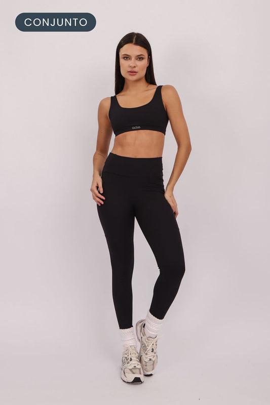 Conjunto Top Essential + Legging Pocket Black
