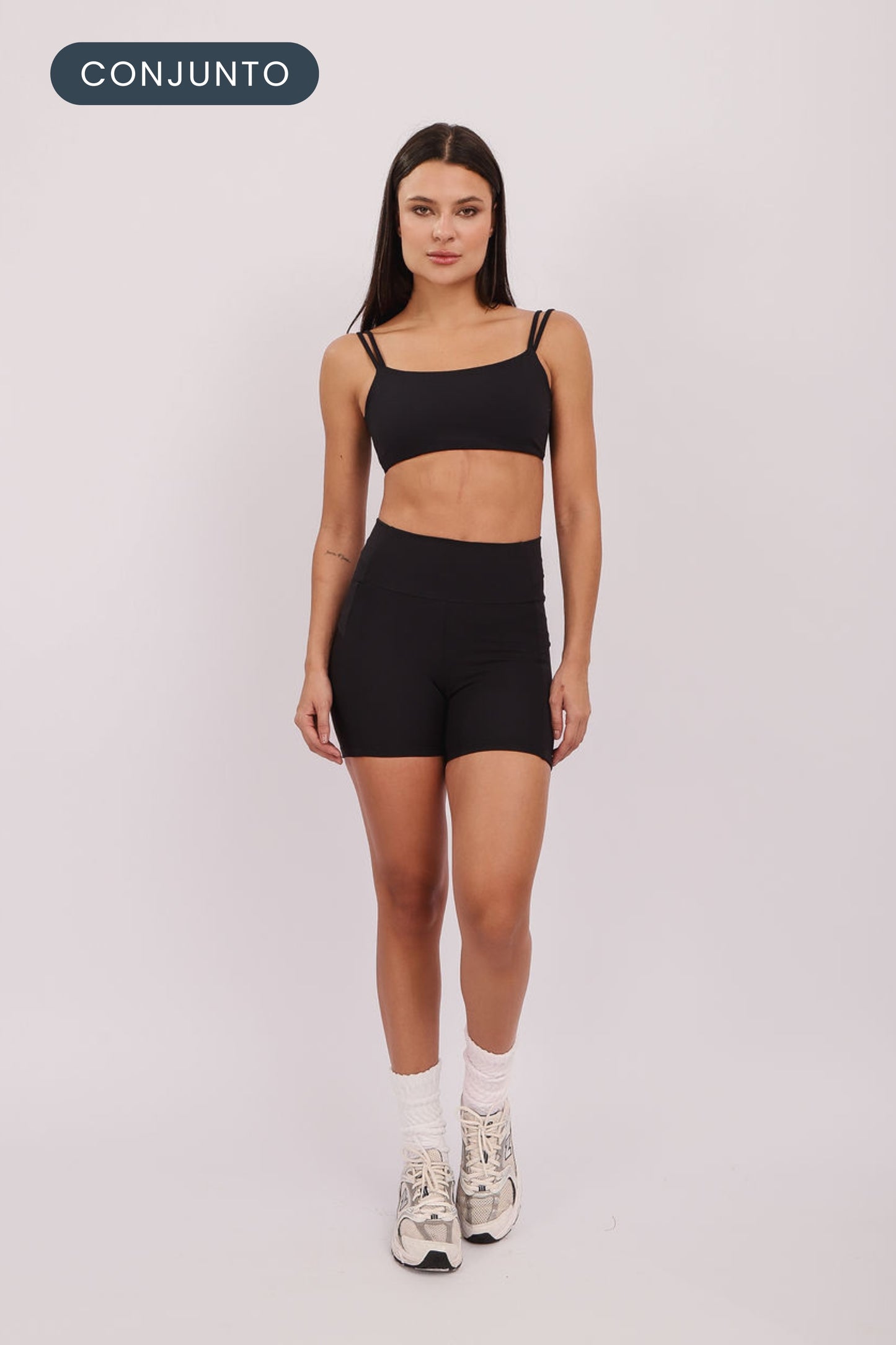 Conjunto Top Strap + Short Pocket Black