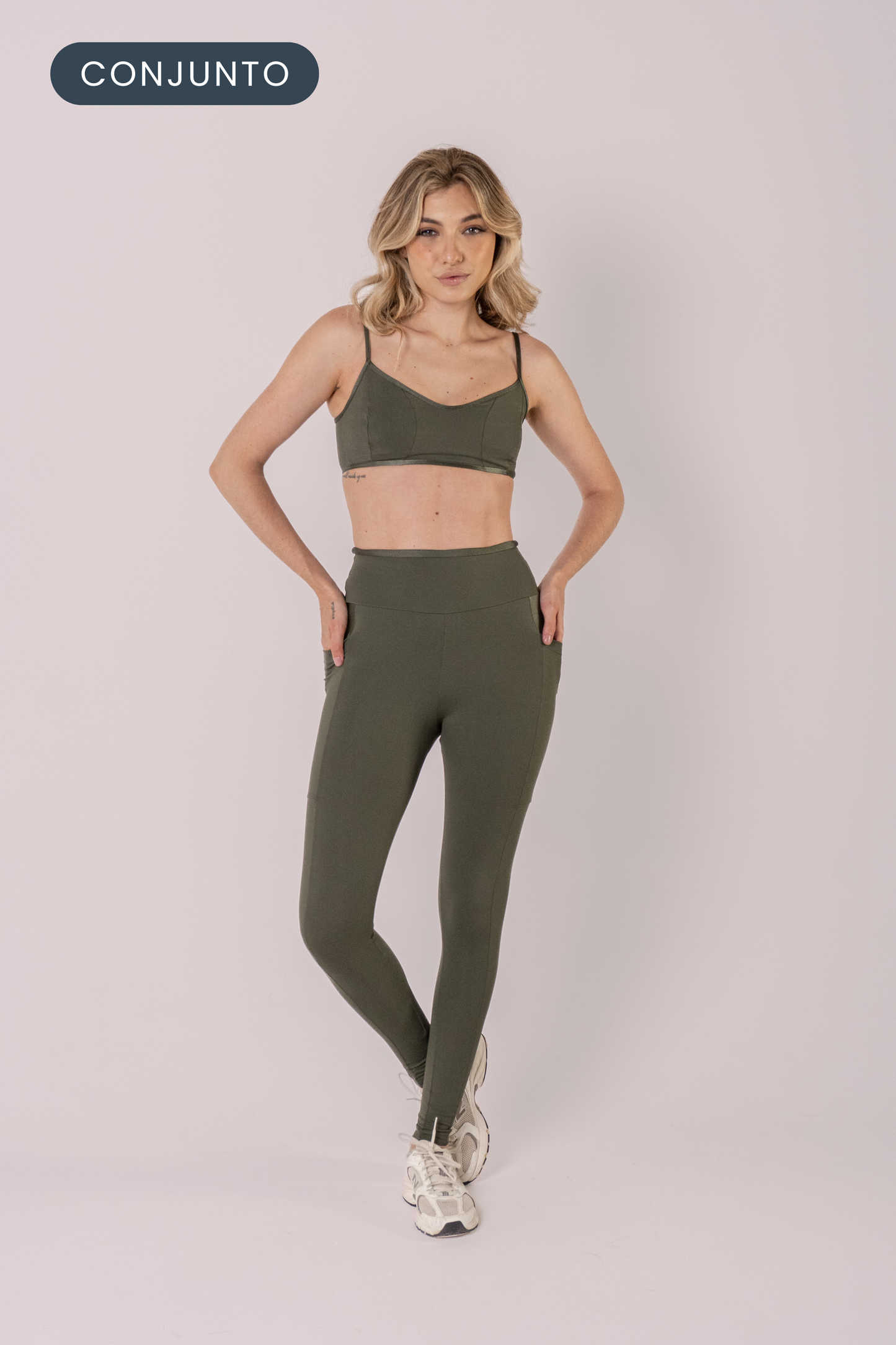 Conjunto Legging Move + Top Slim Militar